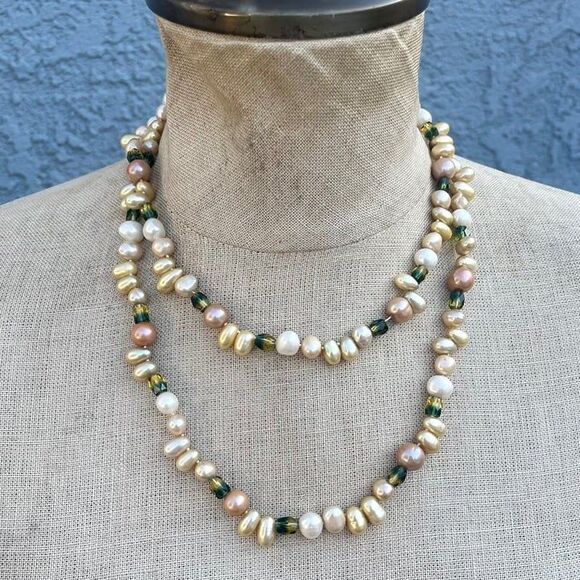 Vintage Yellow Pearl Necklace Long Beaded Statement Jewelry - Picture 1 of 11